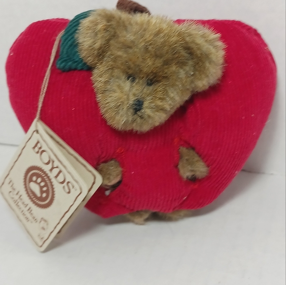 Boyds Bear QVC Calendar monthly Peeker Septembeary September Red Apple - Picture 2 of 6